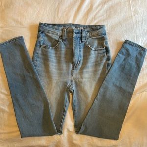 American Eagle jean
